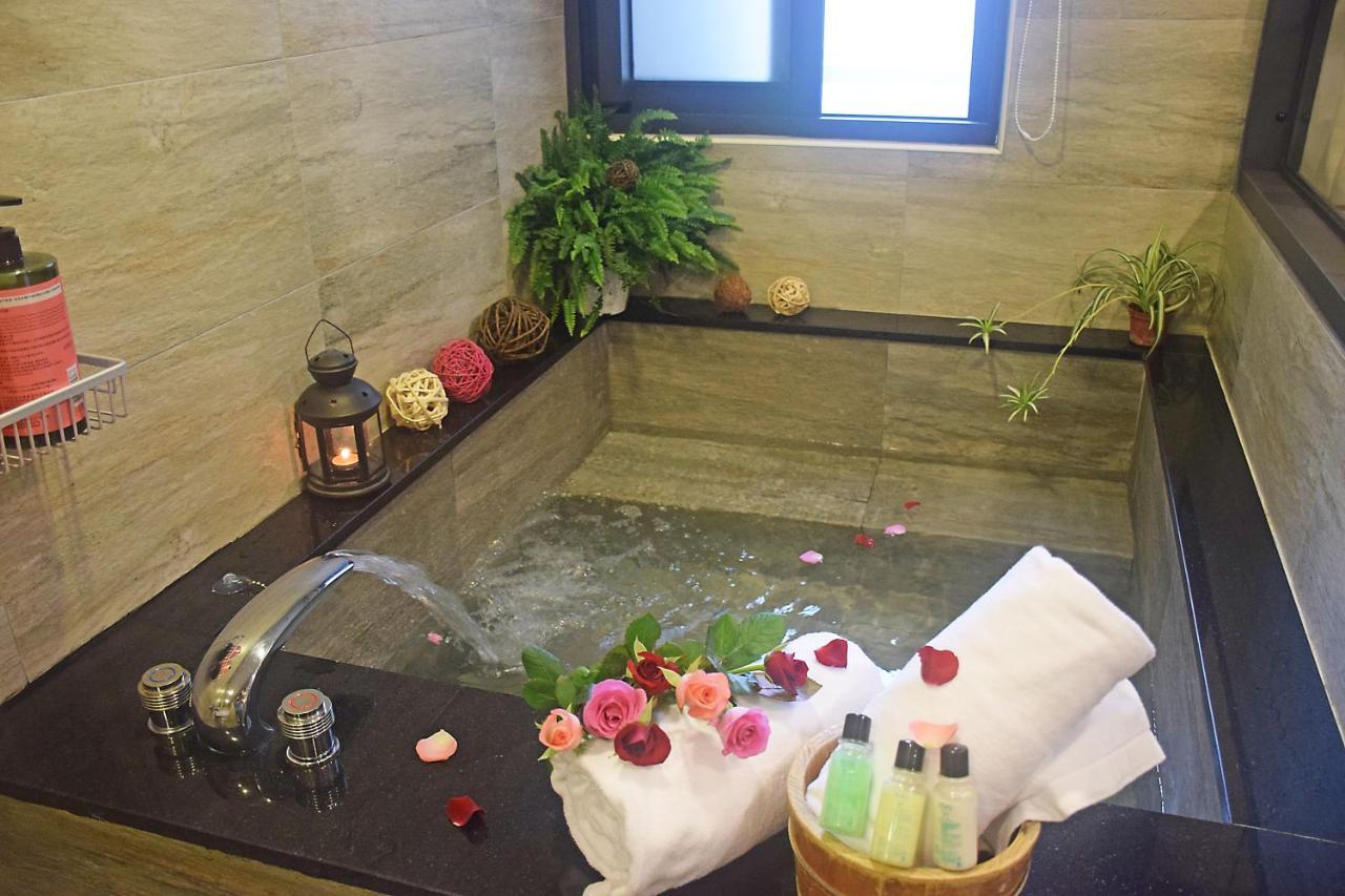 No. 21 Jiaoxi Hot Spring Homestay Extérieur photo